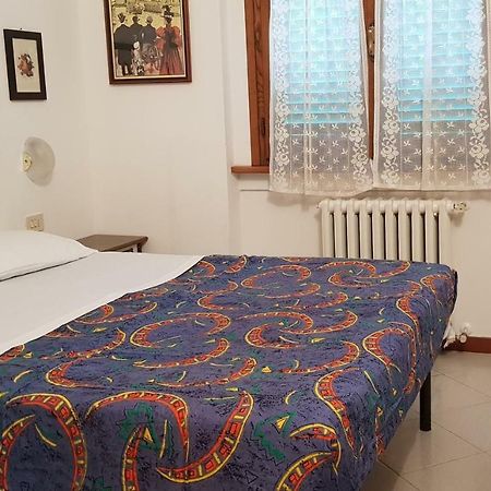 Il Canto Del Fuoco Caiano Esterno foto