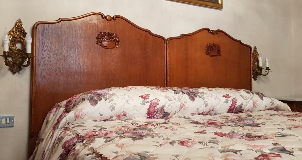 Il Canto Del Fuoco Caiano Esterno foto
